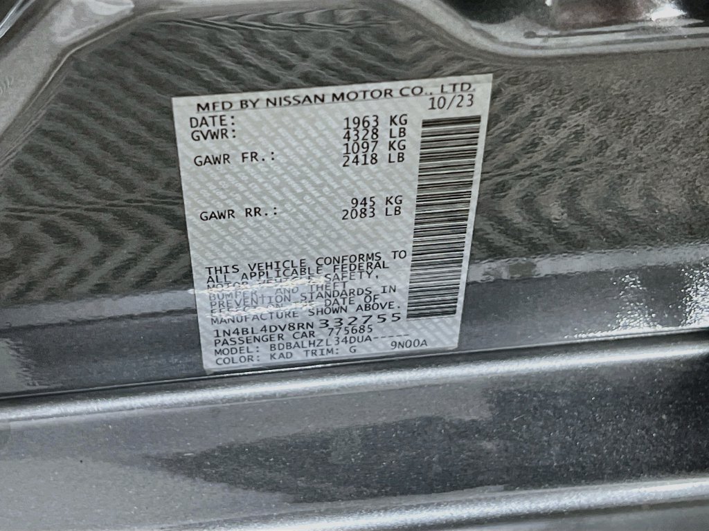 Used 2024 Nissan Altima 2.5 SV FWD image 24