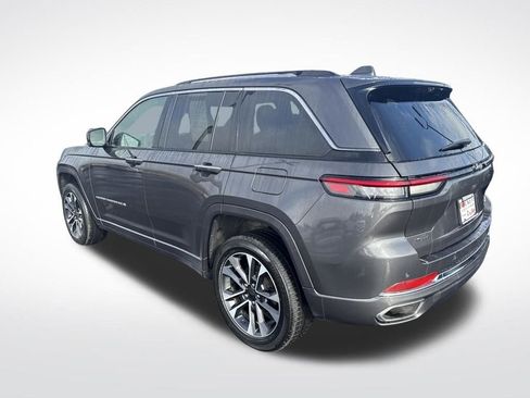 Used 2022 Jeep Grand Cherokee Overland w/ Adv Protech Group III image 5
