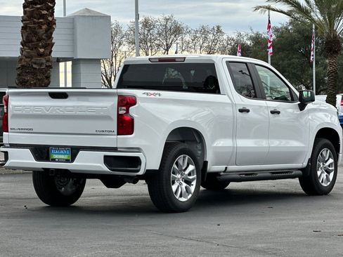 New 2026 Chevrolet Silverado 1500 Custom image 3
