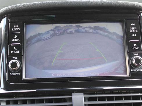 Used 2022 Mitsubishi Eclipse Cross ES image 12