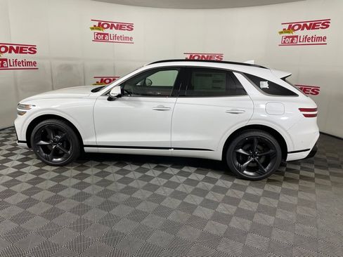 New 2026 Genesis GV70 2.5T Sport Prestige AWD/4WD image 17