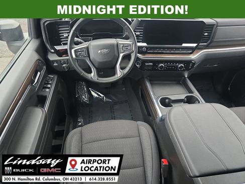 Used 2024 Chevrolet Silverado 2500 LT w/ Midnight Edition image 20