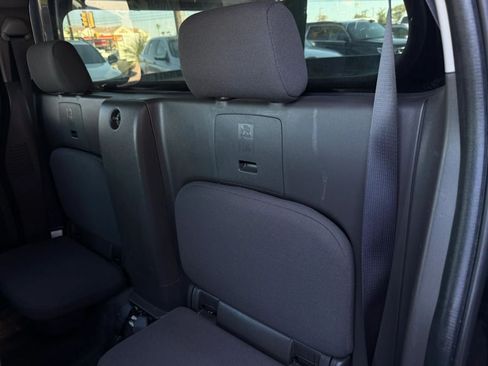 Used 2018 Nissan Frontier S RWD image 43