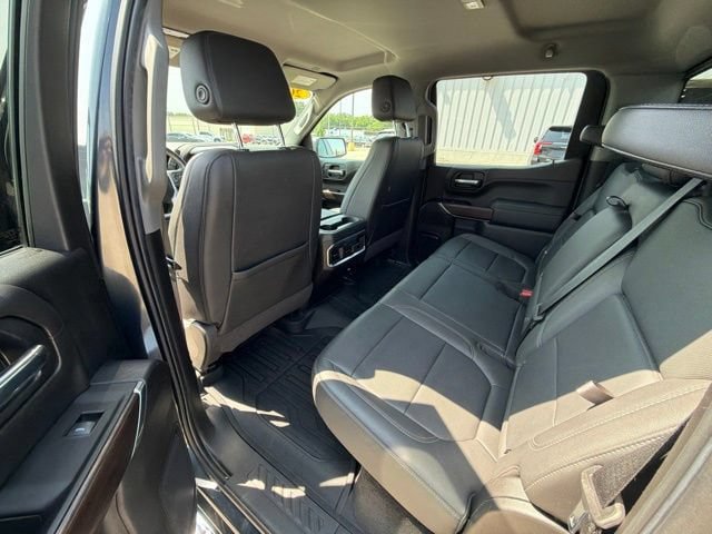 Used 2022 GMC Sierra 1500 SLT w/ SLT Premium Package AWD/4WD image 19