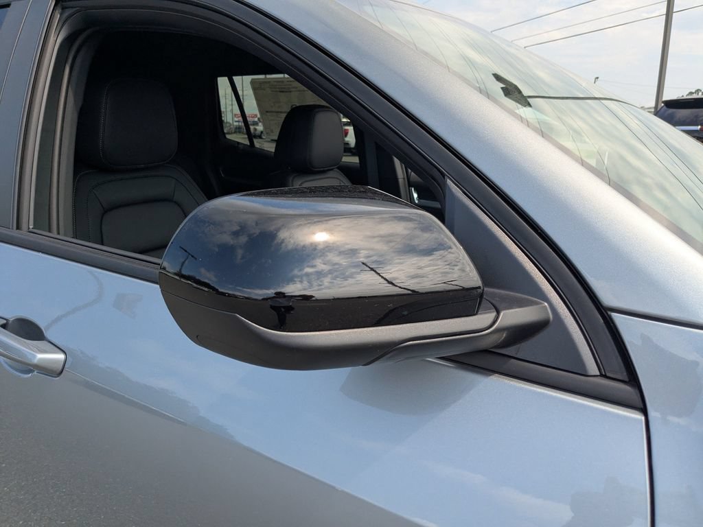 New 2027 GMC Terrain Elevation w/ Elevation Premium Package FWD image 12