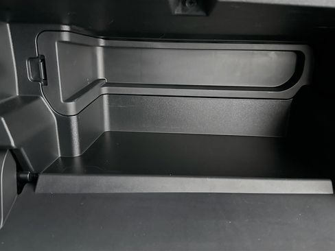 Certified 2024 Toyota Tacoma SR w/ Towing Package image 29