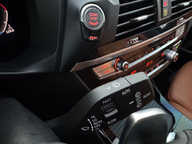 Used 2020 BMW X3 sDrive30i w/ Convenience Package RWD image 12