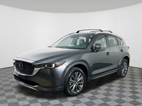 Used 2025 MAZDA CX-5 Signature image 2