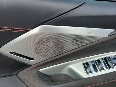 Used 2022 Chevrolet Corvette Stingray Premium Conv w/ Z51 Performance Package RWD image 6