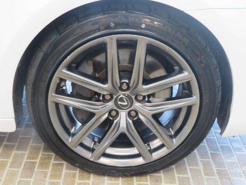 Used 2020 Lexus IS 300 F Sport w/ F Sport Package RWD image 10