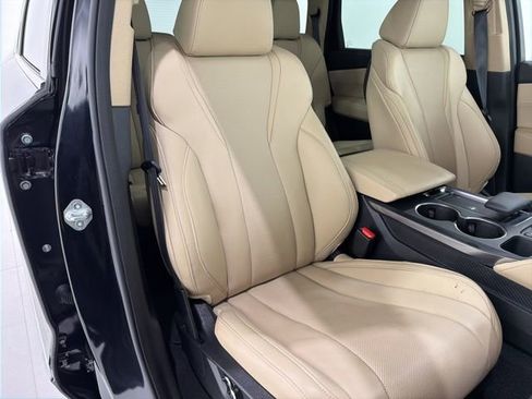 Certified 2023 Acura MDX SH-AWD w/ Technology Package image 21