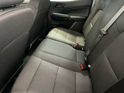 Used 2024 Chevrolet Colorado W/T RWD image 9