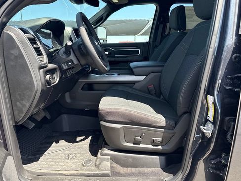 New 2026 RAM 2500 Big Horn AWD/4WD image 25