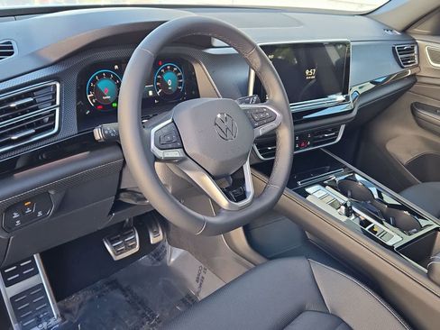 New 2026 Volkswagen Atlas Cross Sport SEL R-Line AWD/4WD image 10
