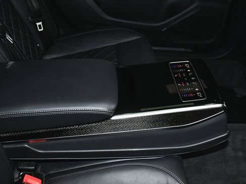 Used 2023 Audi S8 image 66