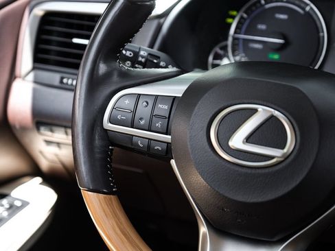 Used 2018 Lexus RX 450hL Premium w/ Premium Package AWD/4WD image 27
