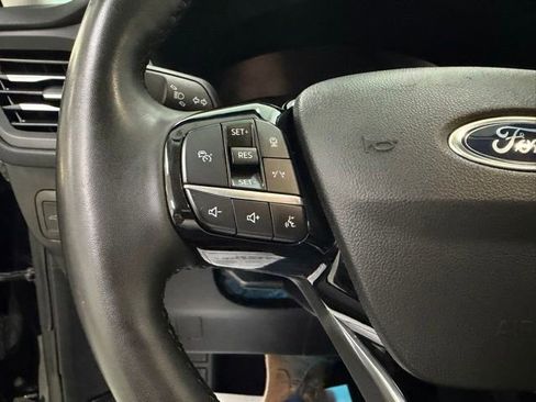 Used 2024 Ford Escape Platinum AWD/4WD image 18