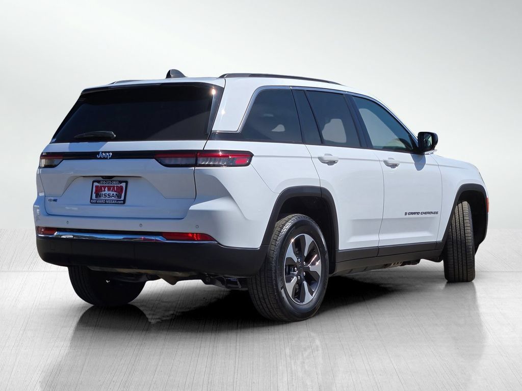 Used 2024 Jeep Grand Cherokee Limited 4xe AWD/4WD image 5