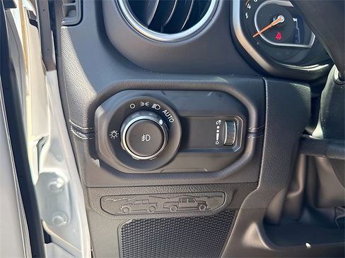 New 2025 Jeep Wrangler Sahara image 20