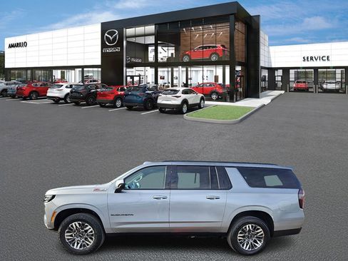 Used 2025 Chevrolet Suburban Z71 image 6