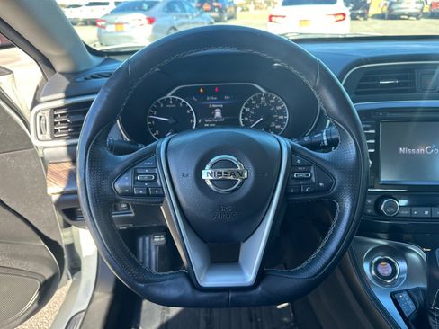 Used 2017 Nissan Maxima Platinum image 23