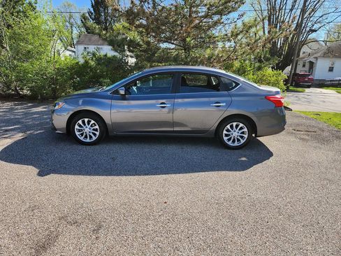 Used 2019 Nissan Sentra SV image 8