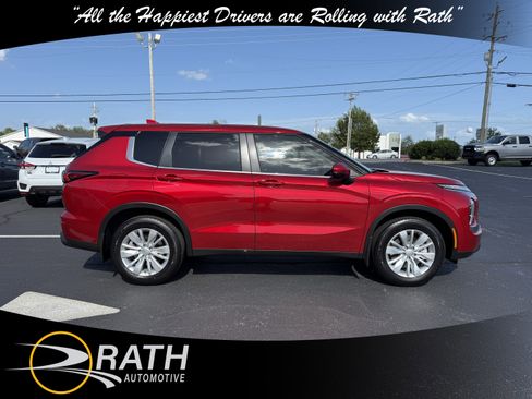 New 2025 Mitsubishi Outlander ES image 10