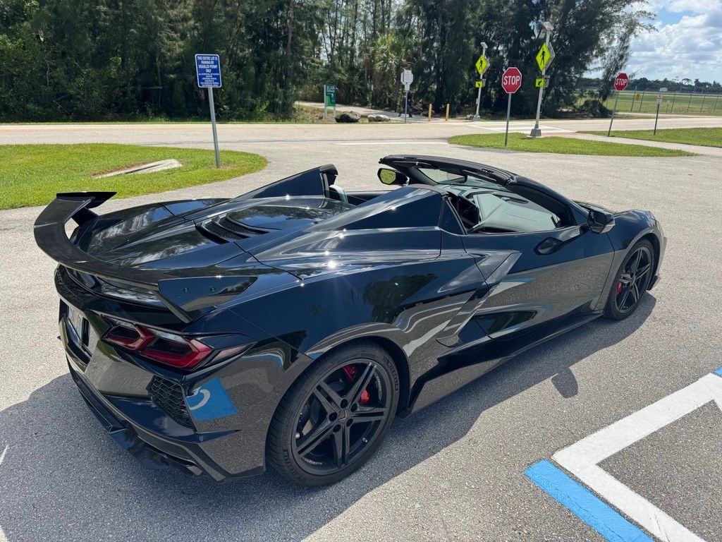 Used 2026 Chevrolet Corvette Stingray Convertible w/ 1LT RWD image 18