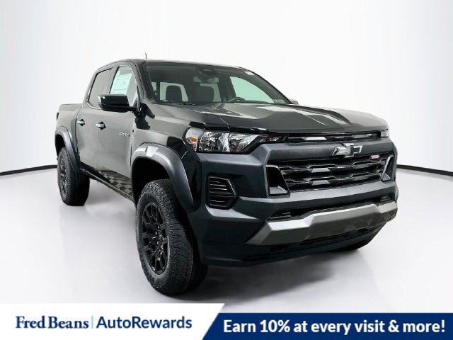 New 2026 Chevrolet Colorado Trail Boss AWD/4WD image 1