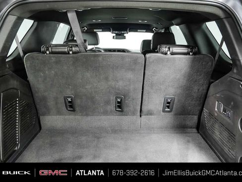 Used 2023 GMC Yukon Denali AWD/4WD image 30
