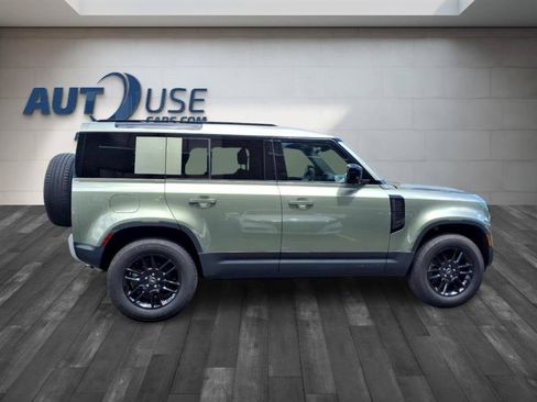 Used 2025 Land Rover Defender 110 S AWD/4WD image 4
