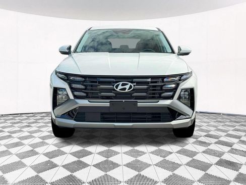 Certified 2025 Hyundai Tucson SE FWD image 19