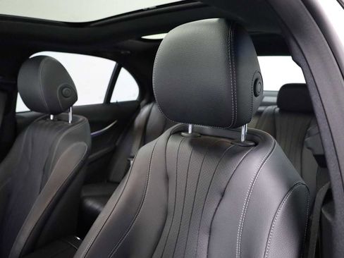 Used 2023 Mercedes-Benz E 350 4MATIC Sedan image 12