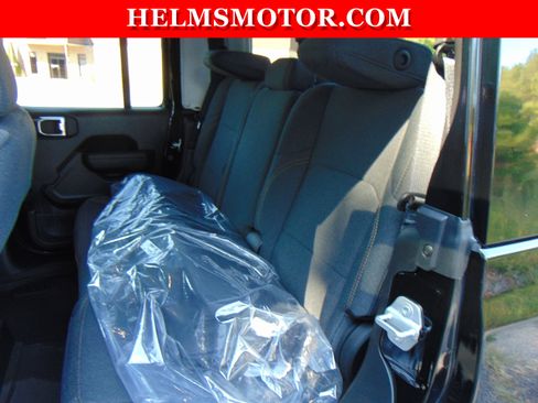 New 2025 Jeep Gladiator Sport image 34