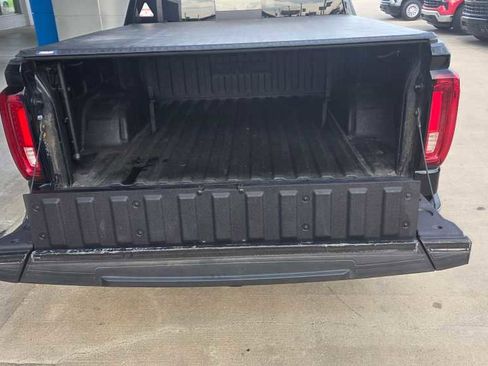 Used 2024 GMC Sierra 1500 SLT w/ SLT Premium Plus Package image 11