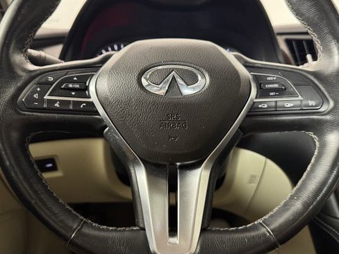 Used 2019 INFINITI Q50 Luxe w/ Essential Package (3.0T Luxe) RWD image 17