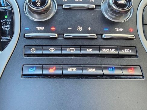 Used 2018 Lincoln MKX Reserve image 30