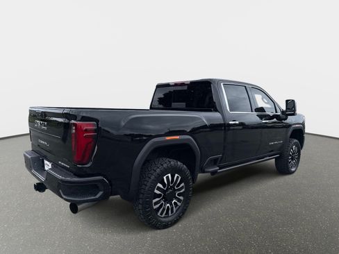 Used 2025 GMC Sierra 2500 Denali Ultimate AWD/4WD image 5