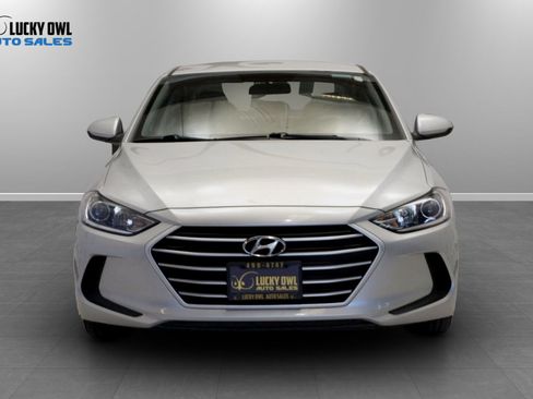 Used 2018 Hyundai Elantra SEL FWD image 2