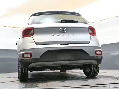 Certified 2023 Hyundai Venue SE image 39
