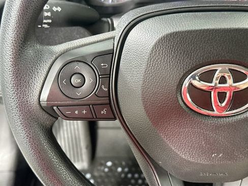 Used 2025 Toyota Corolla LE FWD image 19