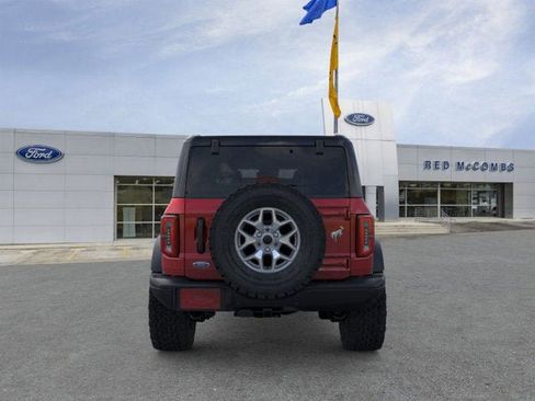 New 2025 Ford Bronco Badlands image 5