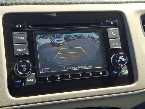 Used 2021 Honda HR-V LX image 20
