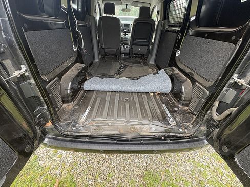 Used 2020 Nissan NV200 SV w/ Sliding Glass Door Package FWD image 5