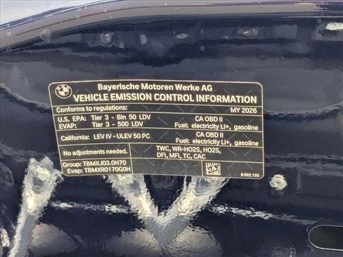 New 2026 BMW 750e xDrive image 19