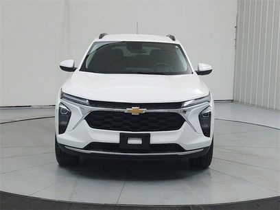 Used 2024 Chevrolet Trax LT w/ Driver Confidence Package