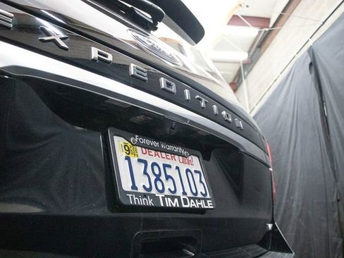 Used 2024 Ford Expedition Max Platinum image 13