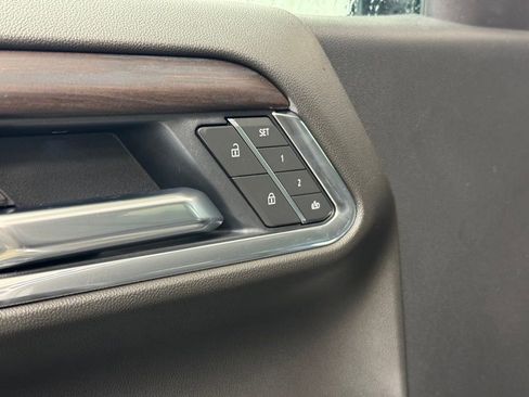 New 2026 GMC Sierra 1500 SLT w/ SLT Convenience Package image 10