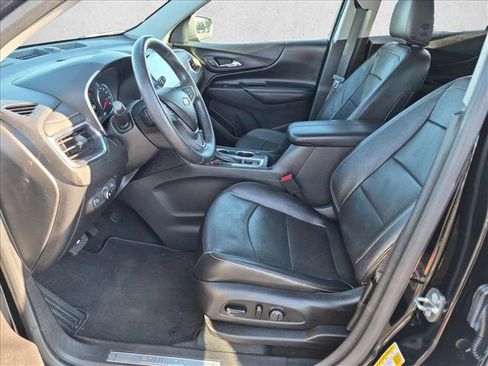 Used 2018 Chevrolet Equinox Premier FWD image 14