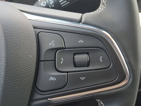 Certified 2024 Buick Encore GX Preferred w/ Comfort Package FWD image 23